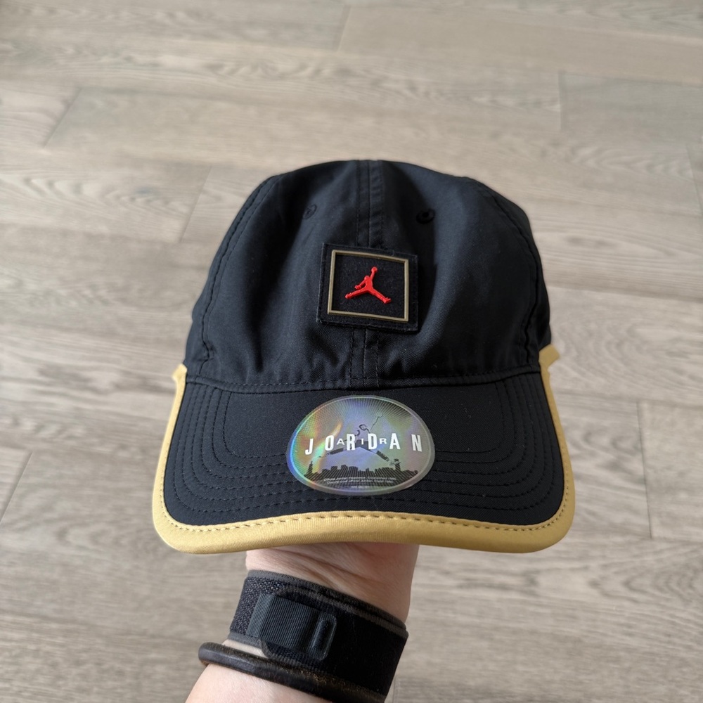Jordan x OVO Cap – Black/Gold (2015)